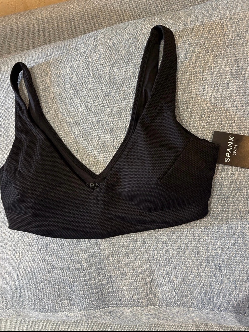 NWT SPANX pique strap bikini top! Size Medium